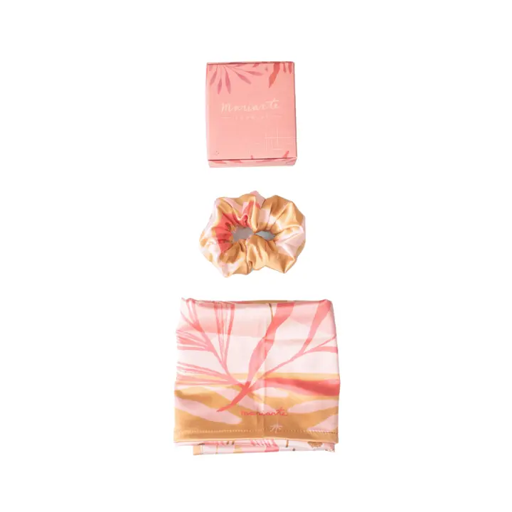 Pañoleta y scrunchie en tela reciclada pet - Mariarte