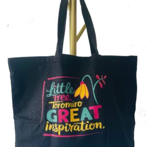Tote bag orgánica negra con ilustración del Toromiro en algodón ecológico