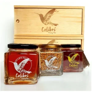 Honey Box de Colibrí Honey Bee: caja de pino con miel, polen y frutas